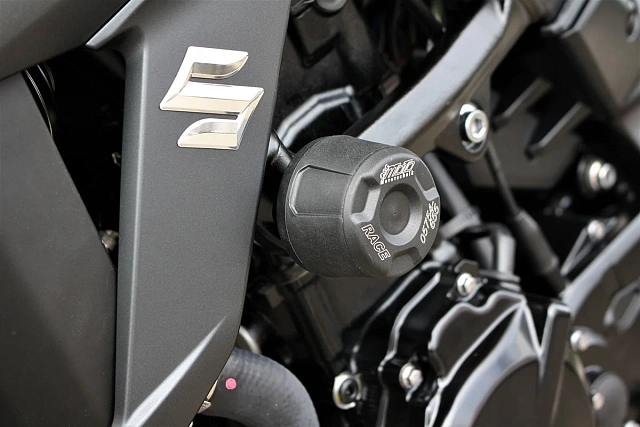 Слайдеры рамы мотоцикла с черными кронштейнами GSG 40602-S50-DS-SH