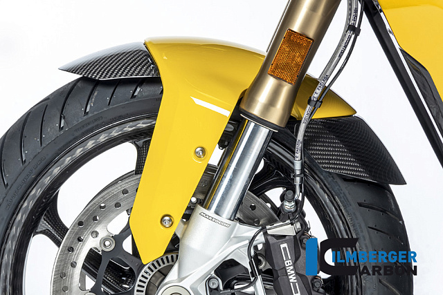 Переднее крыло окрашенного пластика ILMBERGER CARBON CG.KVO.040.1XR20