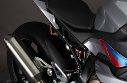 Заглушки кронштейнов подножек пассажира Aella для мотоцикла BMW S1000RR 2019-2022