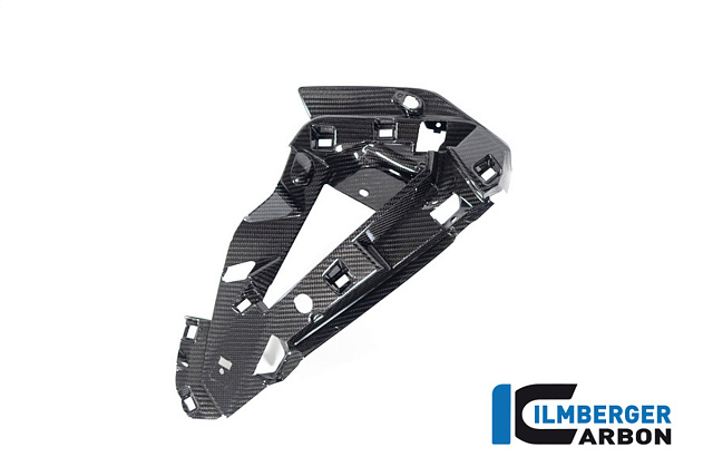 Накладка радиатора, правая ILMBERGER CARBON CG.WAR.008.MXR24