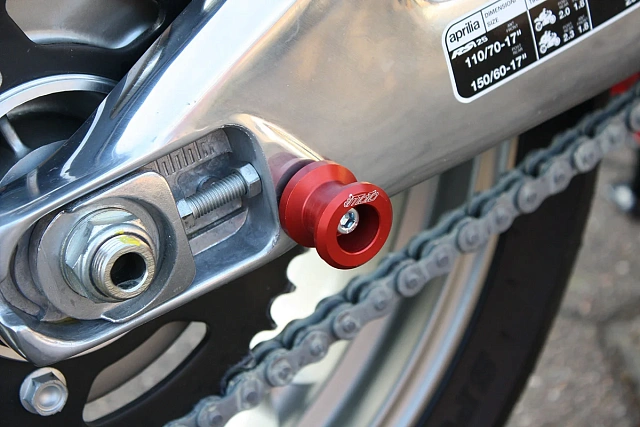 Кронштейны подката для мотоцикла GSG анодированные в разных цветах