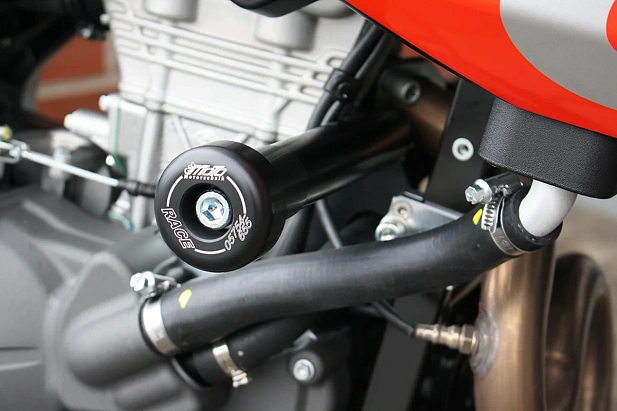 Слайдеры рамы мотоцикла GSG 65320-A18