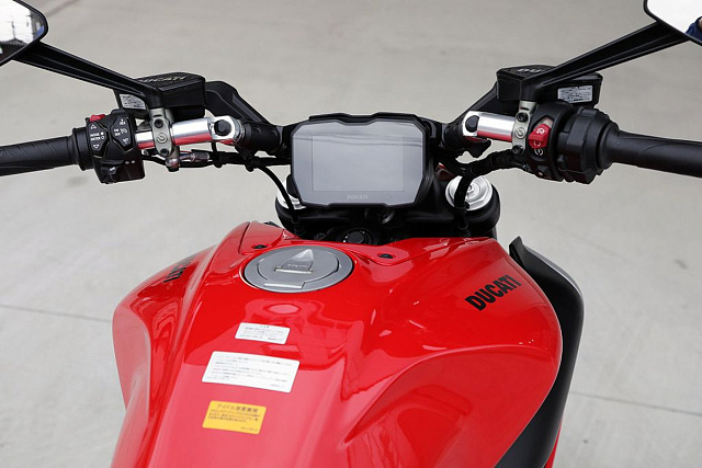 Руль Aella для Ducati Diavel V4