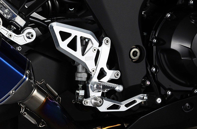 Комплект кастомных регулируемых подножек Aella для Kawasaki Ninja 1000SX 2020-