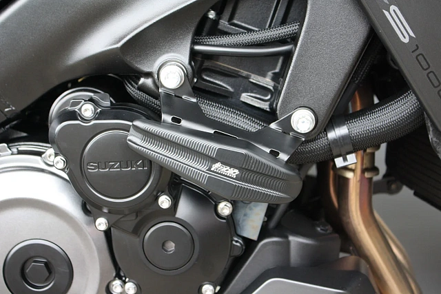 Слайдеры рамы мотоцикла продольные с черными кронштейнами GSG 1505025-S54