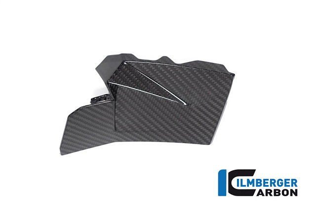 Накладка боковая, приборная панель, правая ILMBERGER CARBON CAR.004.1XR20.K