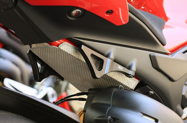 Заглушки крепления задних пассажирских подножек Aella для Ducati Panigale Streetfighter V4/S